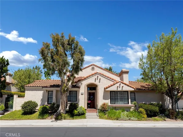 424 Country Club Dr APT A, Simi Valley, CA 93065