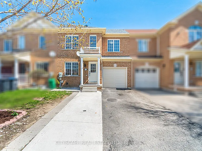 106 Tianalee Cres #UPPER — Photo 2