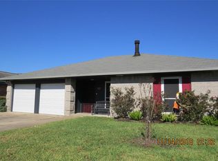 9827 Rocky Hollow Rd, La Porte, TX 77571