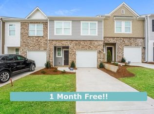 624 Magnolia Cir, Palmetto, GA