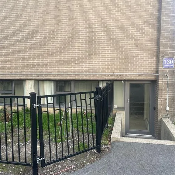 130 Linwood Ave — Photo 1