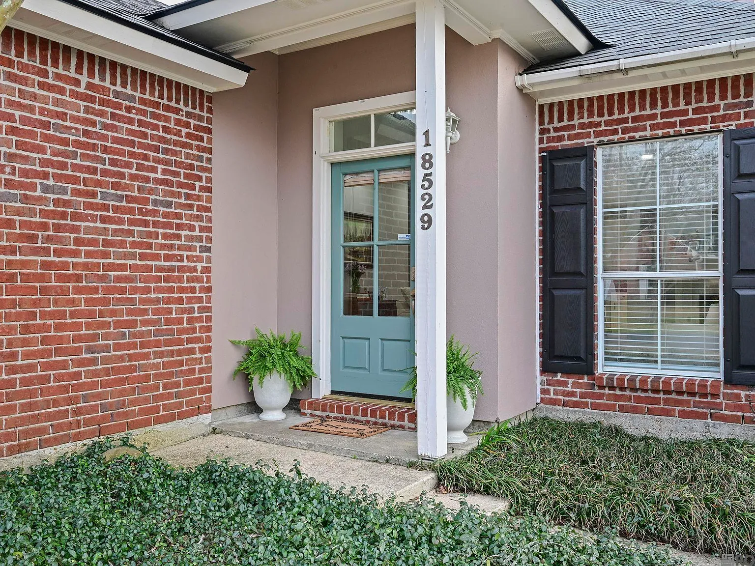3 bed, 1620 sqft, $2,000 — Photo 2