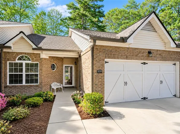 3233 Abbott Dr SW, Powder Springs, GA 30127
