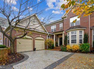18459 Lanier Island Sq, Leesburg, VA