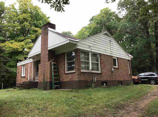 31 W Jarvi Rd, Negaunee, MI 49866