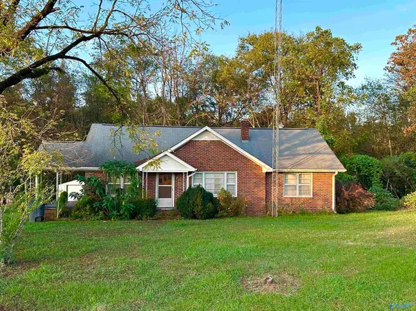 647 County Road 236, Town Creek, AL 35672