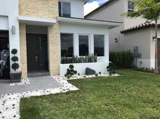 15141 SW 177th Ter, Miami, FL 33187