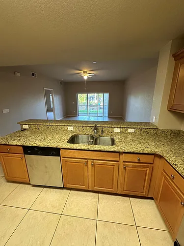 5131 Coronado Pkwy #103 Photo 1