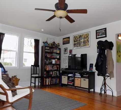 3rd image of 10309 Elokomin Ave