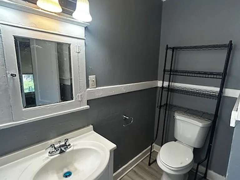 1708 W Gaulbert Ave — Photo 8