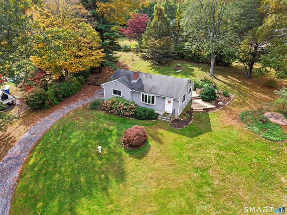 2nd image of 32 Bushy Hill Road