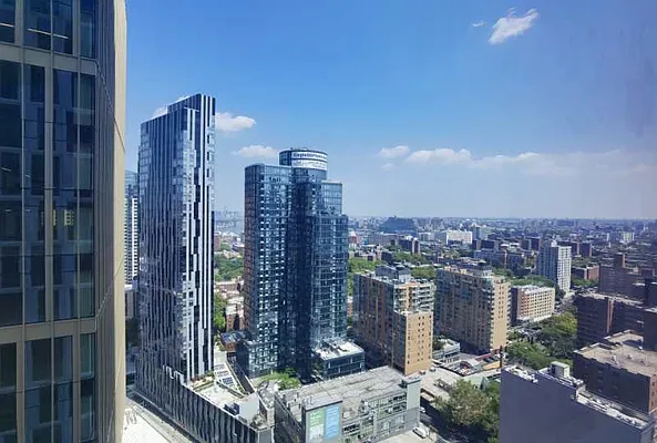 Sold by CLAREMONT REALTY & MORTGAGE LLC | media 30