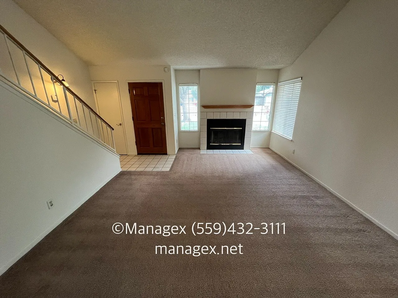 3 bed, 2.5 bath, 1408 sqft, $2,100 — Photo 4
