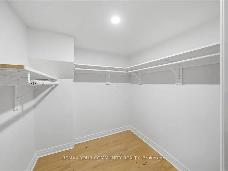 2 Hollywood Hill Cir #LOWER — Photo 19