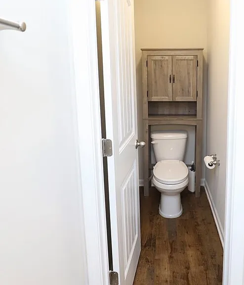 3680 Moseley Dr — Photo 43
