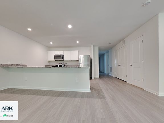 2nd image of 2601 Provence Dr SE