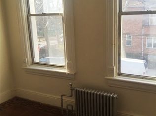 303 E 40th St, Brooklyn, NY 11203