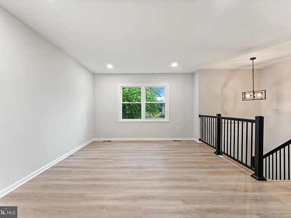 5th image of 6740 Willowbrook Dr