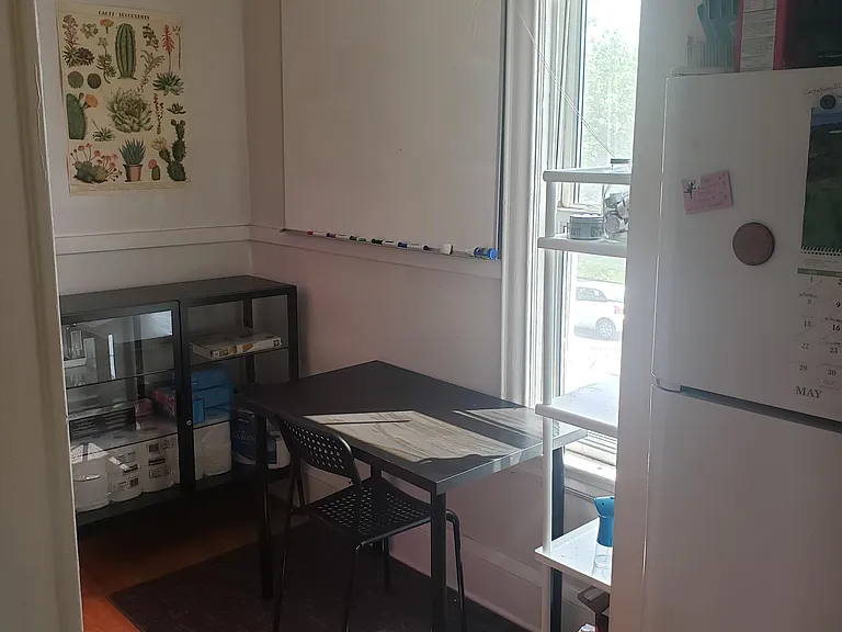 653 Erie St SE #1 — Photo 8