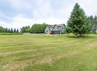 287 Lakeview Drive, Derby, VT 05829