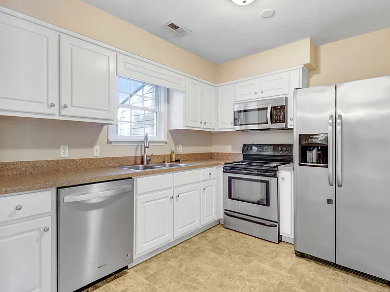 107 Sparrow Ct — Photo 10