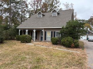 11063 Ragan Ln, Ponchatoula, LA 70454