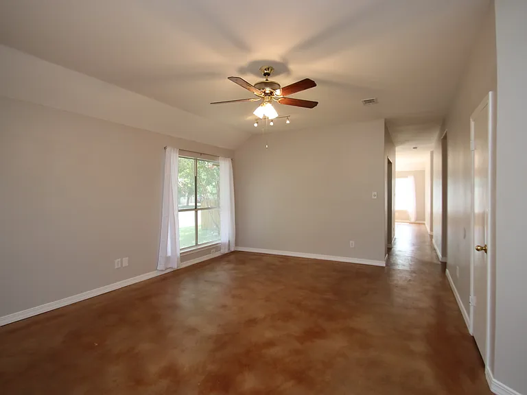12400 Captain Hopkins Cv — Photo 5