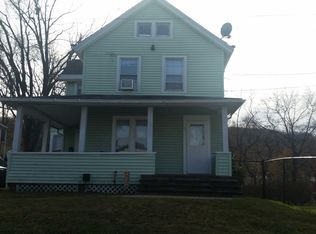 37 High St, Garnerville, NY 10923