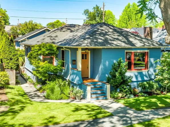 1526 Oakes Avenue, Everett, WA 98201