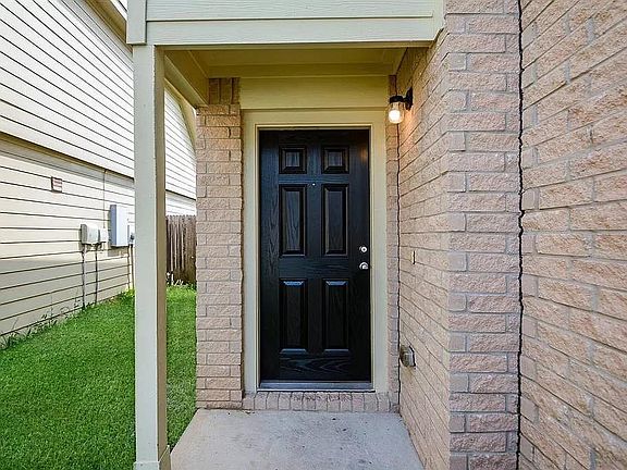 4th image of 15446 Bammel Fields Ct #1
