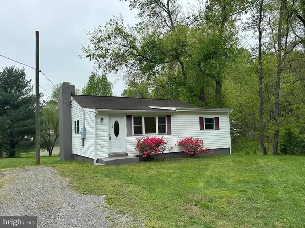 258 Ellis Dr, Louisa, VA 23093