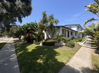 256 16th Pl #C, Costa Mesa, CA 92627