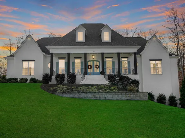 297 Diamante Dr, Clayton, NC 27527