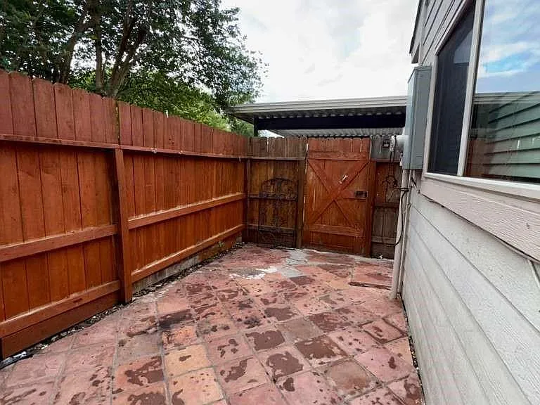 9353 Westwood Village Dr #42 — Photo 7