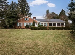 7209 Boxwood Rd, Graymoor Devondale, KY 40222