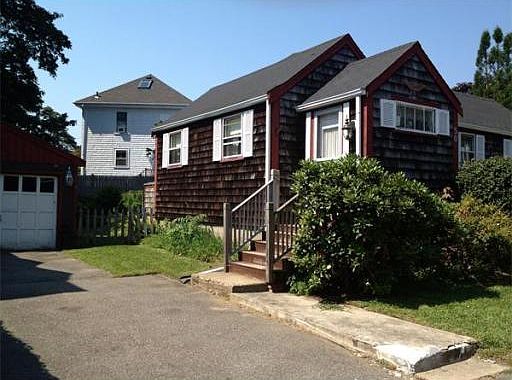 2nd image of 50 Lincoln Ave