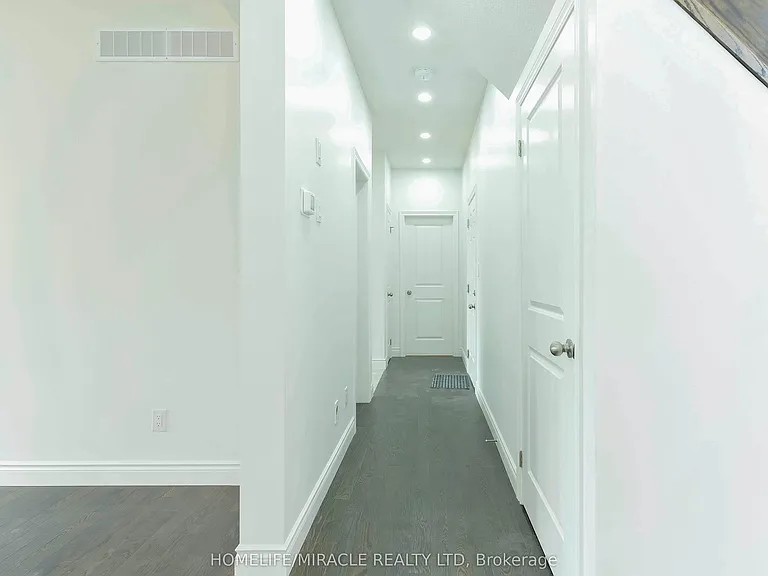 196 Freure Dr — Photo 10