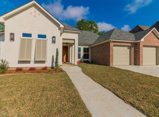 201 Glasgow Dr, Lafayette, LA 70508