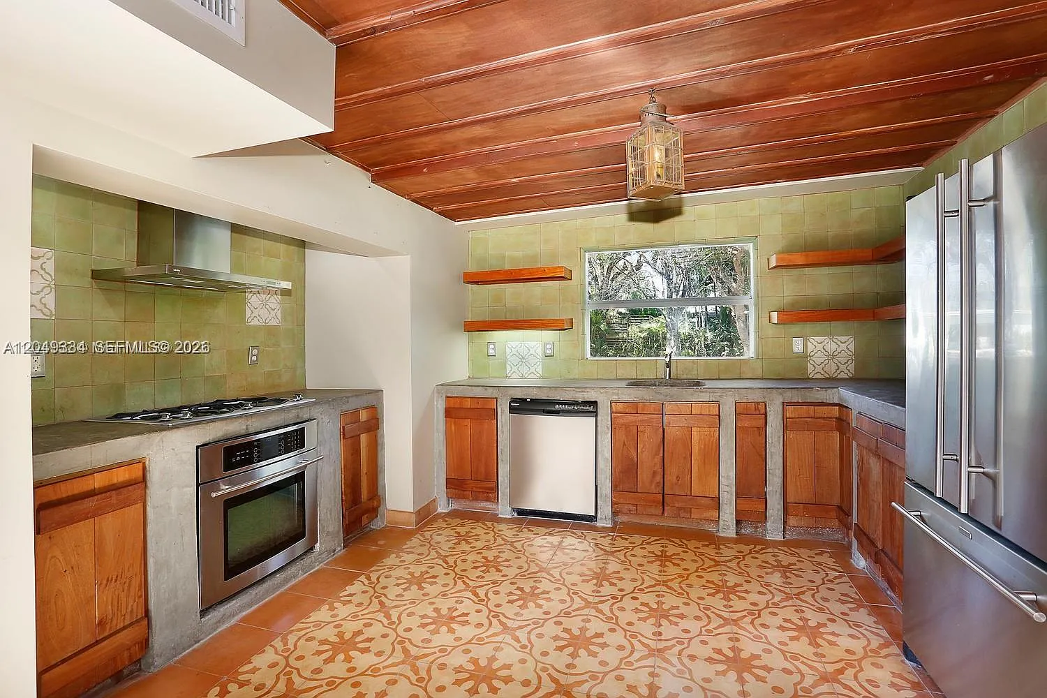 Riviera Estates 2nd Addn — Photo 3