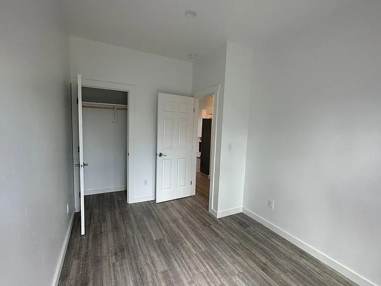 1115 E Carpenter St — Photo 10