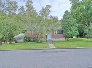 1204 S 7th St, Allentown, PA 18103