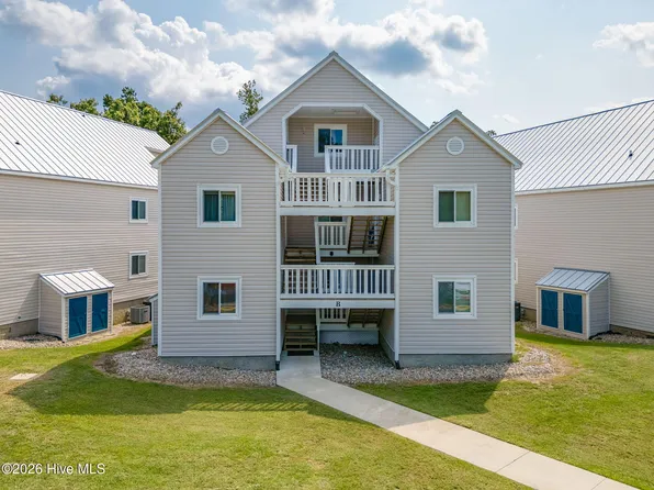 89 Country Club Drive Apt B1, Minnesott Beach, NC 28510