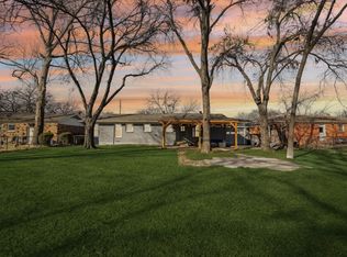 312 Souder Dr, Hurst, TX 76053
