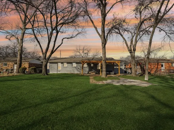 312 Souder Dr, Hurst, TX 76053