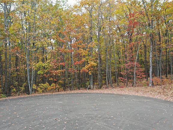 4th image of 200 Parkside Ct Lot 104