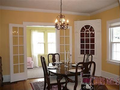 dining room w/ entrance to sun room