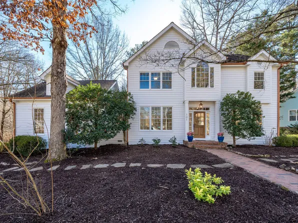 101 Marin Dr, Chapel Hill, NC 27516
