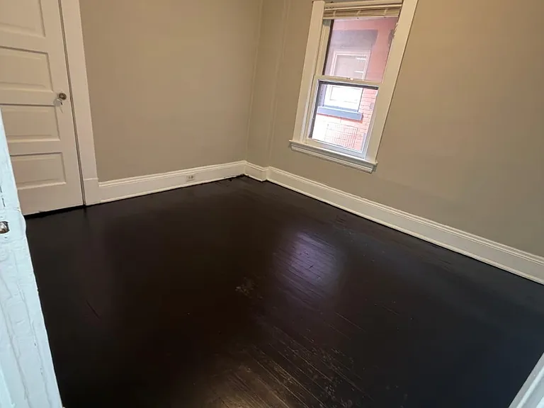 4324 Pearl Rd #1 — Photo 1