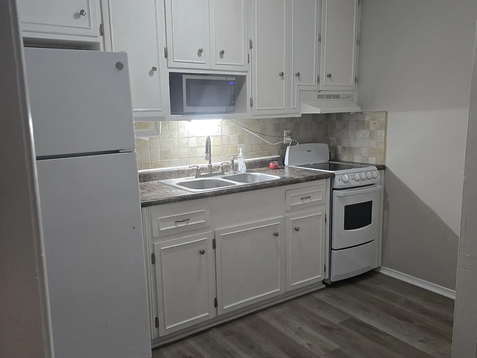 6201 Mamount Blvd — Photo 3