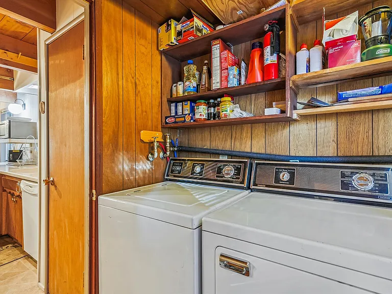 325 Snowbird Loop — Photo 18